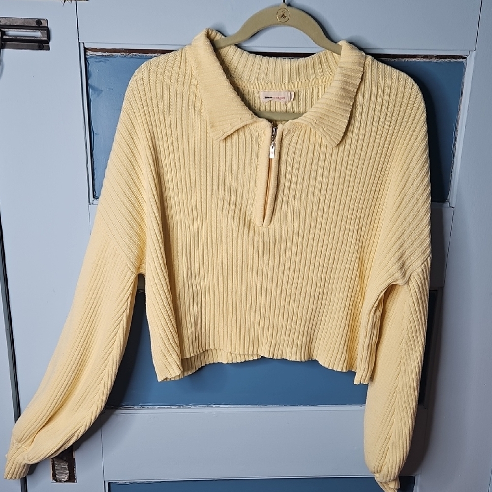 Nova Vintage Buttercream Yellow Balloon Sleeves Ribbed Women's Shorter Sweater L